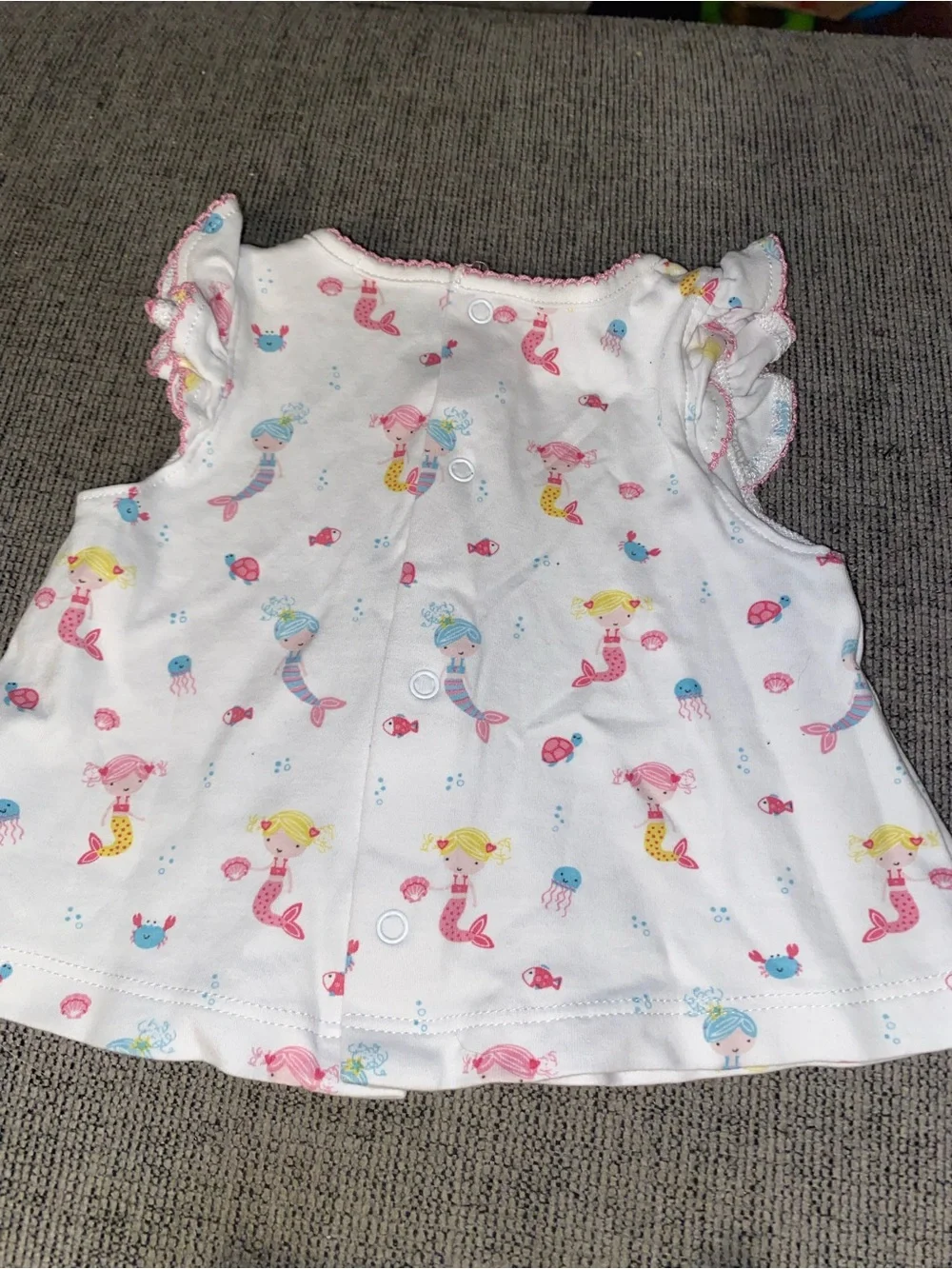 Kissy Kissy Underwater Mermaids Top & Bubble Shorts Set 3-6M EUC
